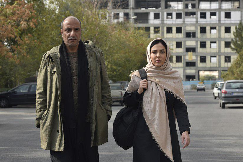 امیر جعفری و لیلا اوتادی در فیلم آزاد به قید شرط