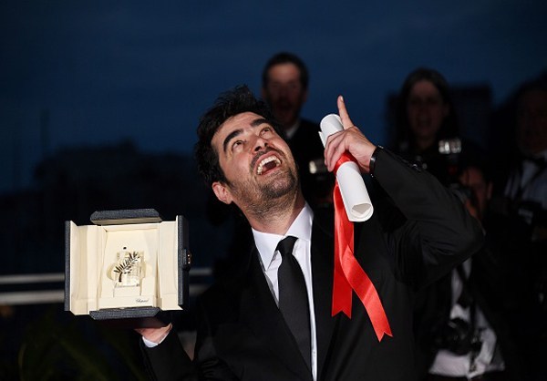 شهاب حسینی برنده نخل طلا برای بازی در فیلم فروشنده ساخته اصغر فرهادی