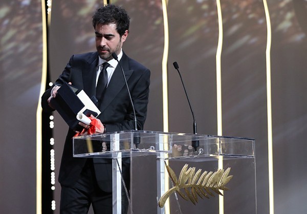 شهاب حسینی برنده نخل طلا برای بازی در فیلم فروشنده