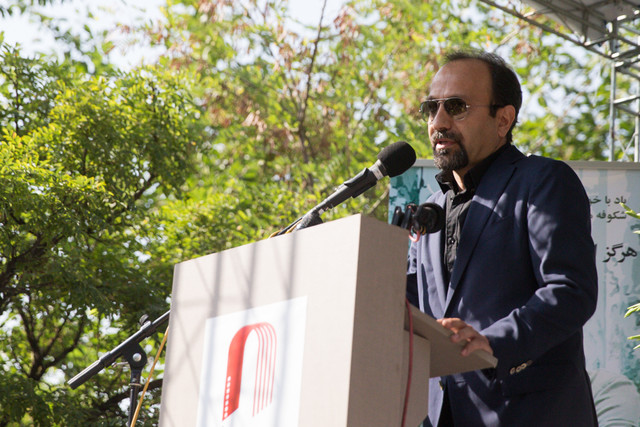 سخنرانی اصغر فرهادی در مراسم بدرقه عباس کیارستمی
