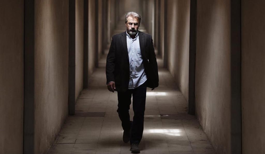 امیر آقایی در بدون تاریخ یذون امضا