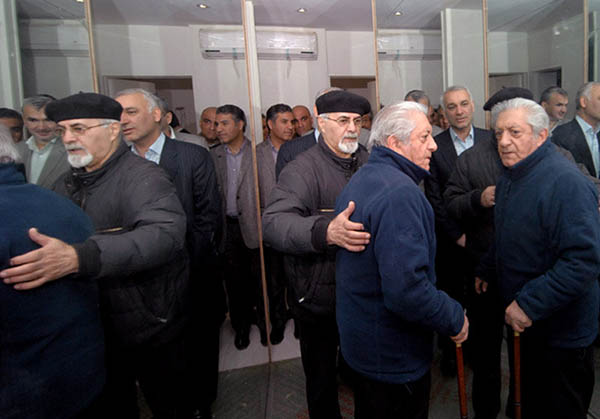 عزت الله انتظامی و بهروز غریب پور