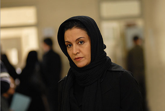 مریلا زارعی در نقش «خانم قهرایی». یک معلم در فیلم جدایی نادر از سیمین