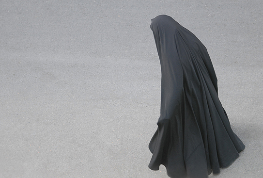 جدایی نادر از سیمین: ضدیت نهفته با دین