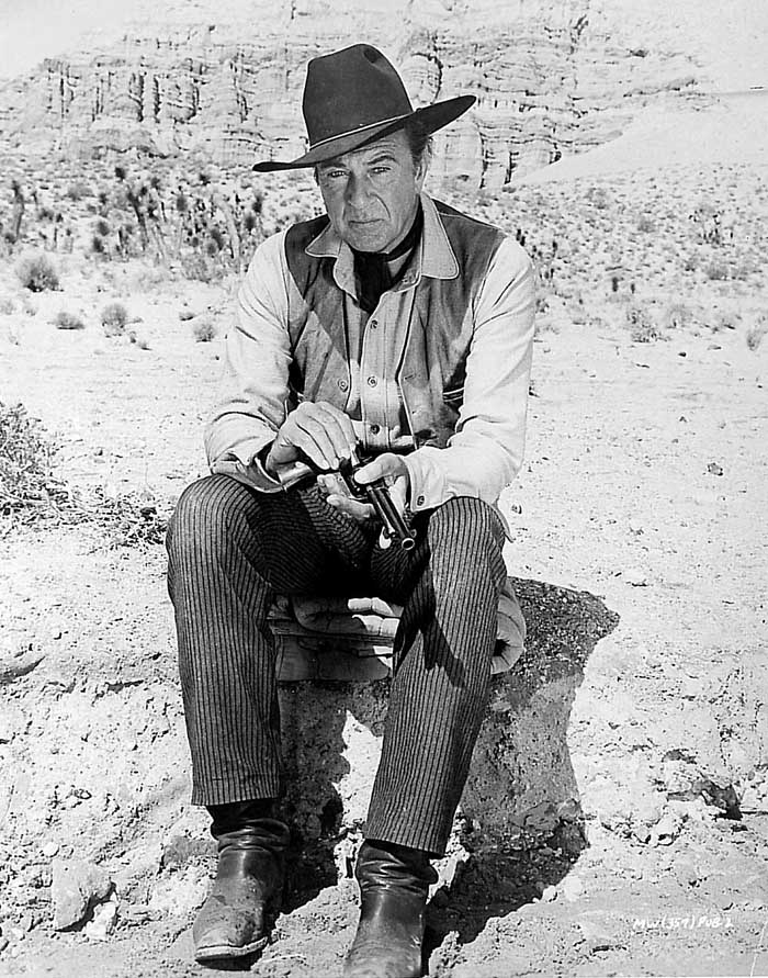 مردی از غرب. ساخته آنتونی مان. حرکات زیبای دوربین با کارکرد دراماتیک