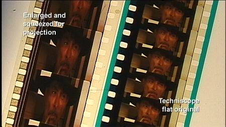 خوب، بد، زشت. فیلمبرداری به طریقه تکنی اسکوپ. سمت راست نگاتیو در حالتی که هر قاب به دو قسمت تقسیم شده است و در نتیجه به جای 4 دندانه، 2 دندانه در هر قاب وجود دارد. سمت چپ: نسخه پزتیو برای نمایش در سینما که با لنز آنامورفیک به صورت فشرده چاپ شده است 
