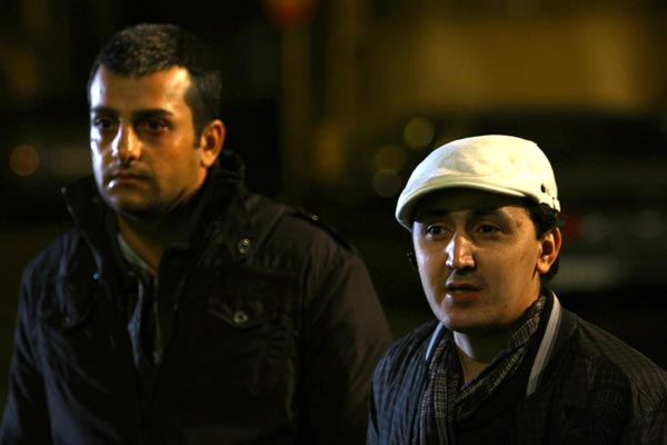 حامد کلاهداری و حامد کمیلی در پایان نامه