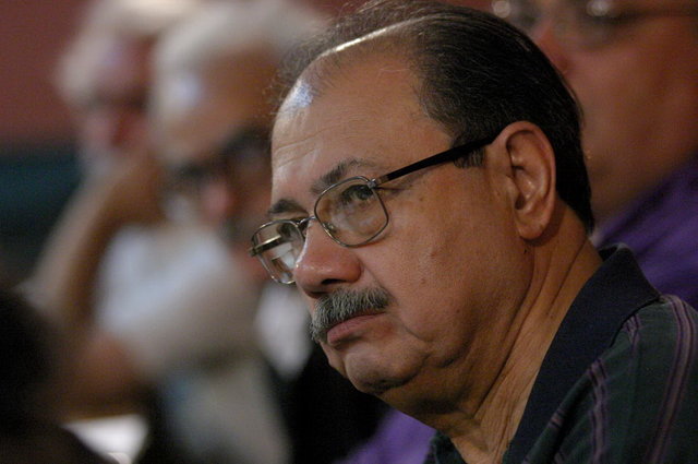 منوچهر طیاب کارگردان سینمای مستند بامداد امروز 4 شهریور ماه در بیمارستانی در وین از دنیا رفت. 