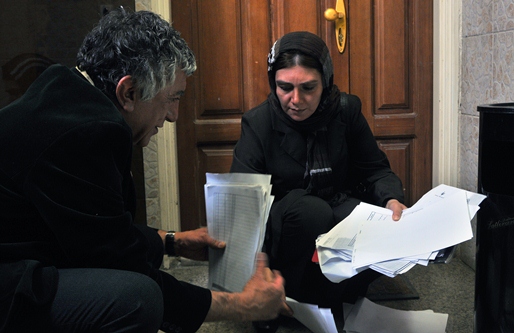 هنگامه قاضیانی و رضا کیانیان در میگرن