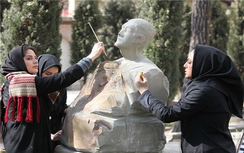 نمایی از فیلم هیس دخترها فریاد نمی زنند