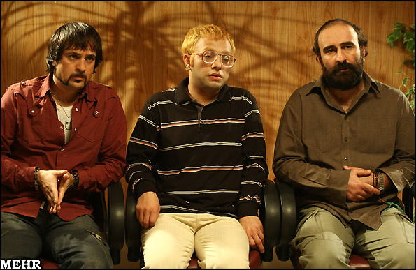 هیچ. بهترین چهره پردازی به انتخاب سایت پرده سینما