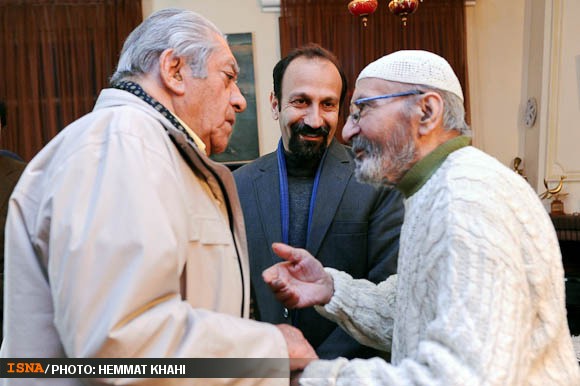 عیادت فرهادی و عزت‌الله انتظامی از شاپور قریب  