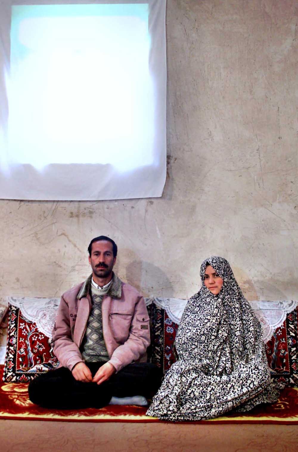 دو جایزه جشن خانه سینما برای مستند «جای خالی آقا یا خانم ب»