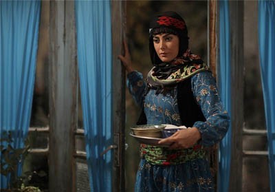 حاضران در کاخ جشنواره  به دو فیلم «فردا» و «پنجاه قدم آخر» معترض شدند