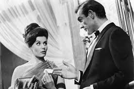 درگذشت یک «باند گرل» تاریخ سینما