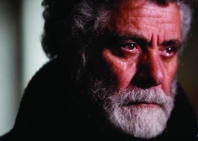 جشنواره فیلم توکیو جایزه دستاورد سینمایی را به بهروز وثوقی اهدا کرد